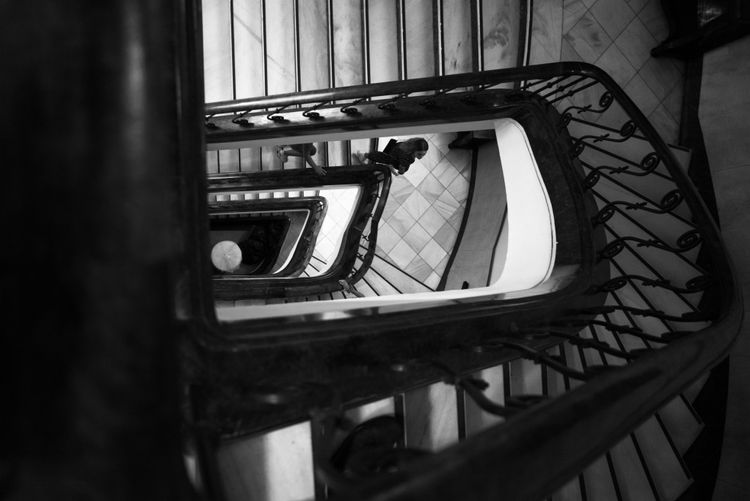 looking down on the stairway 